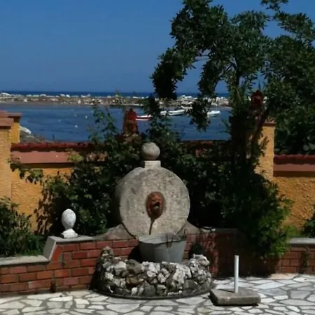 Makris Hotel de apartamente *