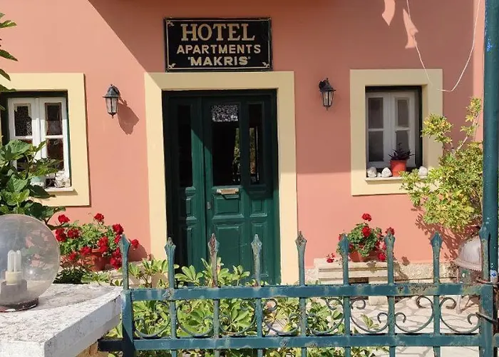 Makris
