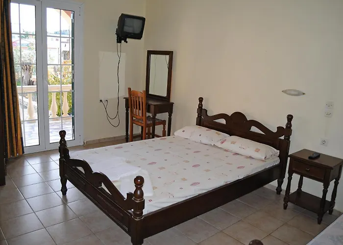 Aparthotel Makris Roda (Corfu)