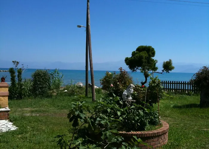 Makris * Roda (Corfu)
