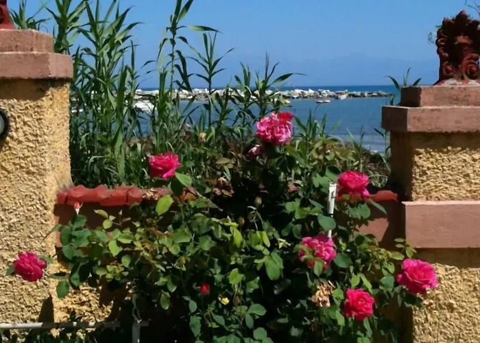 Aparthotel Makris Roda (Corfu)