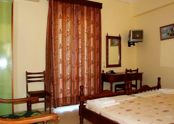 Aparthotel Makris Roda (Corfu)