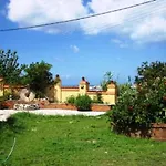 Makris Apart-hotel