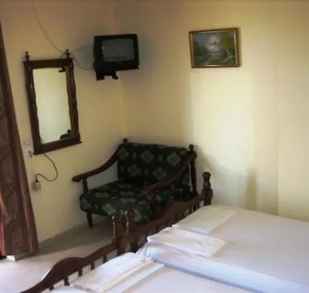 Makris * Roda (Corfu)