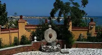 Makris Aparthotel Roda (Corfu)